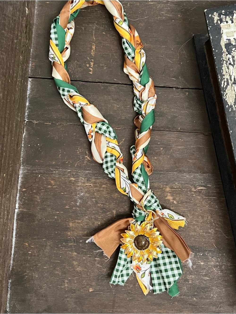 Braided Scarf Necklace with Sunflower Pendant - Green, Yellow, Tan